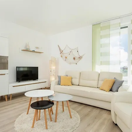 Apartment Clara Na Klifie Rewal