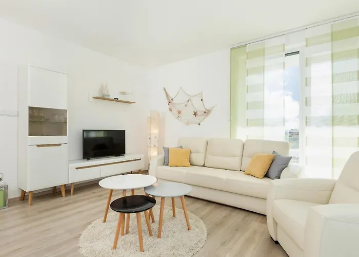 Apartment Clara Na Klifie Rewal