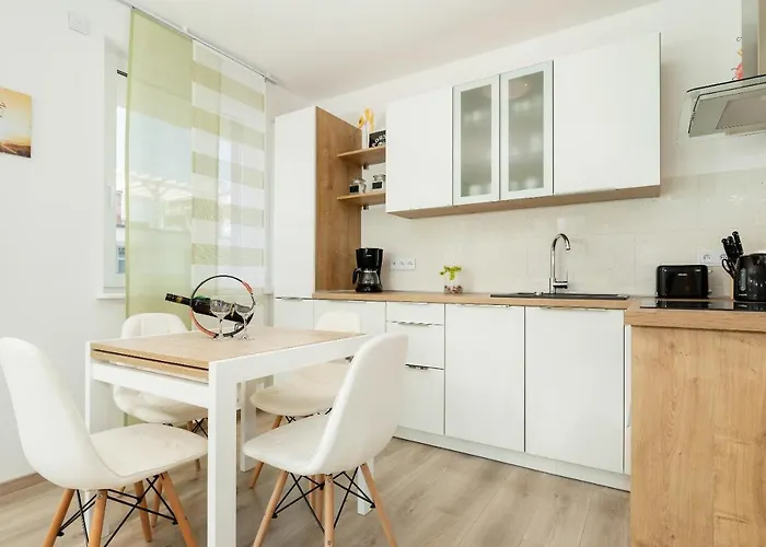 Clara Na Klifie 레왈